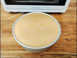 15、海绵蛋糕,完成。