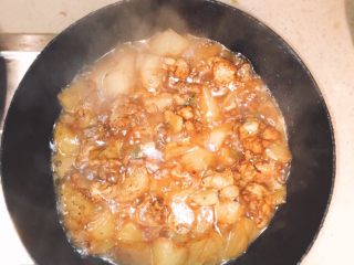 10、产后宜食 哺乳期土豆炖鸡块,大火收汁