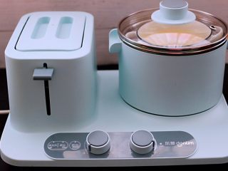 11、鹅蛋肉末羹,盖上锅盖大火烧开后，大火蒸10分钟左右即可。