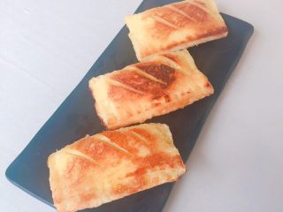 15、#宝宝辅食#苹果派,煎至两面金黄即可