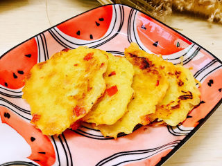 13、土豆鸡蛋饼,装盘