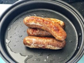 19、黑胡椒脆皮玉米香肠,成品图