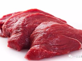 1、牛肉泥 宝宝辅食,增强免疫力,食材:适量牛肉(选瘦的部分,比如后腿肚内芯或者里脊)