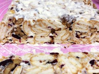 19、雪花酥,冷藏之后拿出来切块