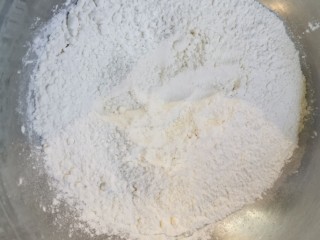 6、牛肉夹馍~自己活面烙白吉馍,称量中筋粉500克