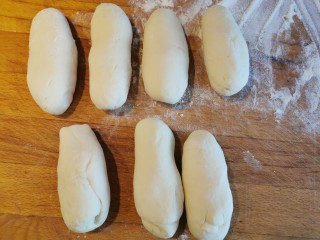 13、牛肉夹馍~自己活面烙白吉馍,揉成长条