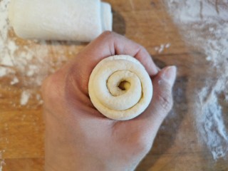 16、牛肉夹馍~自己活面烙白吉馍,立起来