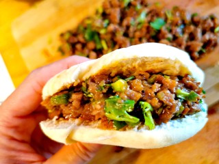 40、牛肉夹馍~自己活面烙白吉馍,全部夹满