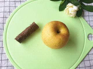 1、苹果山药泥,准备食材