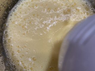 11、天意弄人永不放弃菠菜布丁蛋糕,全部变成发白的状态。