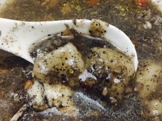 4、油醪糟,早上煮一碗油醪糟糍粑鸡蛋，安逸惨。