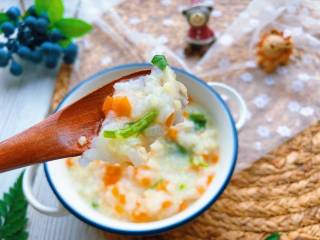 6、【宝宝辅食】干贝菠菜粥,干贝菠菜粥 get ✔，满足宝宝的胃，美翻你的心~