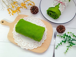 15、抹茶千层蛋糕,吃之前撒些抹茶粉，小清新！