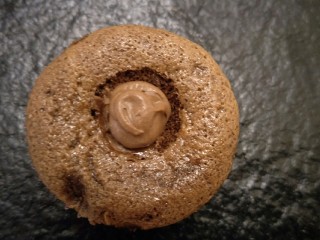 40、最“柔软”纸杯蛋糕☕—爆浆巧克力,完成啦。