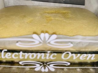 27、古早味蛋糕????,150℃烤70分钟,最后10分钟把锡纸取出,不取出就是嫩嫩的颜色,看你喜欢啦。