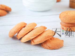 3、最简单的烘焙:黄油曲奇,成了，当下午茶或者零食都很好。