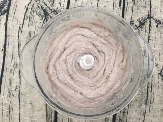 9、桂花芋泥,还要继续搅拌