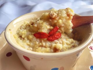 12、辅食:山药肉末二米粥,成品图