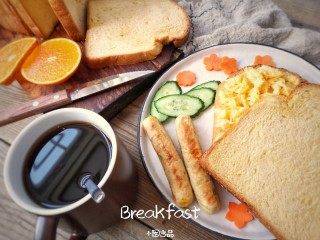 21、香煎鸡茸玉米肠,Q弹健康美味无添加的鸡茸玉米肠你学会了吗？