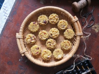 17、绿豆糕,依次做好所有的。