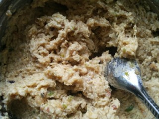 5、鱼肉藕丸,这是拌匀后的样子