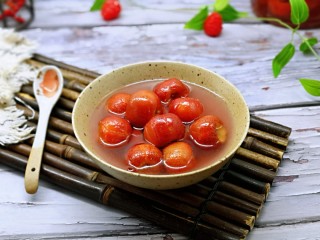 9、时令养生～山楂罐头,盛出，饭前来一颗，开胃！饭后来一颗，消食！