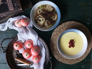 11、蔓越莓牛奶蒸蛋,可以放在早餐中食用。