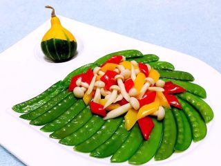 12、缤纷荷兰豆,缤纷荷兰豆这道美味即爽口清脆又营养丰富