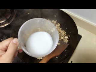 16、香菇肉末豆腐,加入淀粉水勾芡