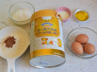 1、可可巧克力蛋糕,准备食材