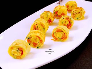 12、火腿蒜香鸡蛋卷,完成，成品图。