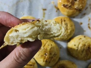 69、零失败老婆饼,可以看到明显的酥层。