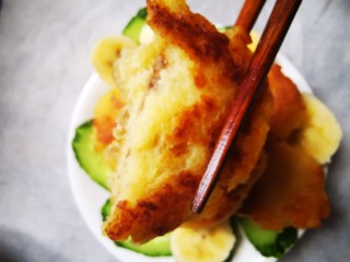 11、豆渣香蕉素饼,大家都试试吧。很简单，也很快。