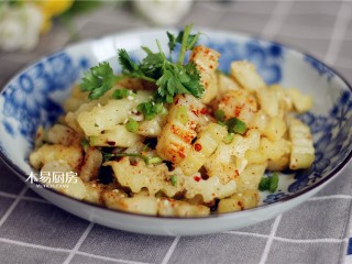 8、狼牙土豆,搅拌均匀，即可。