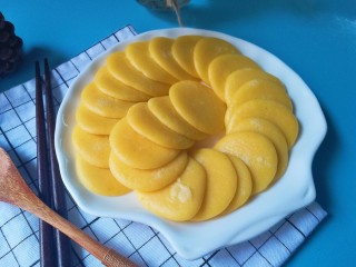 14、#宝宝辅食#健脾养胃小米饼,小米饼做好喽，特别的美味松软