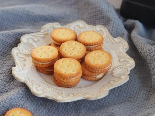 11、超级拉丝牛轧饼干,成品图