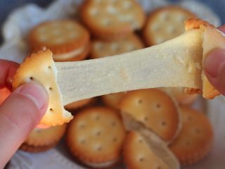 18、超级拉丝牛轧饼干,冷了也拉丝