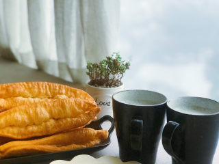 20、浅湘食光&牛奶油条,摆盘，配豆浆，好吃????