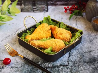 16、烤奥尔良风味黄金鸡腿,香味扑鼻而来的鸡腿儿出炉啦，很诱人吧！