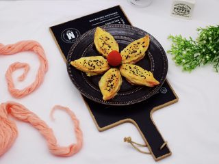 16、草莓芝士酥～蛋挞皮版,成品一