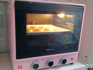 29、紫薯馅老婆饼, 马上就出炉啦！