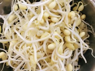 2、豆芽菜盒子,食材