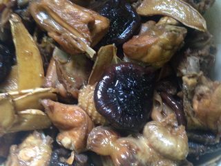 6、麻油姜爆子鸡,成品