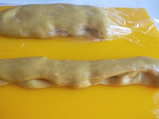 11、油炸糕,在做成长条形。