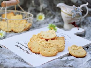 18、KT黄油蛋黄饼干,成品一