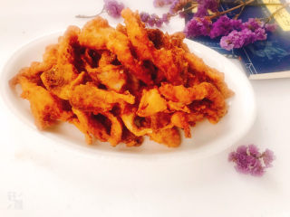 13、炸蘑菇,装盘即可食用