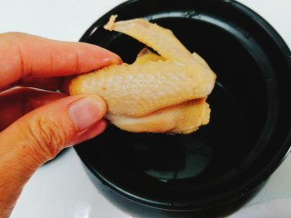 10、辅食计划+乳鸽红菇汤,乳鸽放入