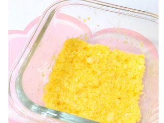 5、10+米粉紫薯蒸糕,铺一层米粉