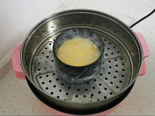 9、蒸水蛋,开水上锅