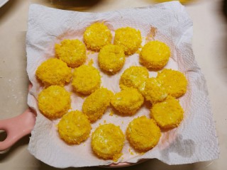 12、脆皮日本豆腐,依次全部做好